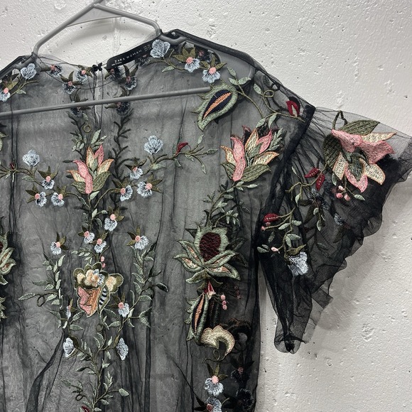 Zara Womens XS Sheer Mesh Floral Embroidered Top‎ Short Sleeve - Picture 2 of 8